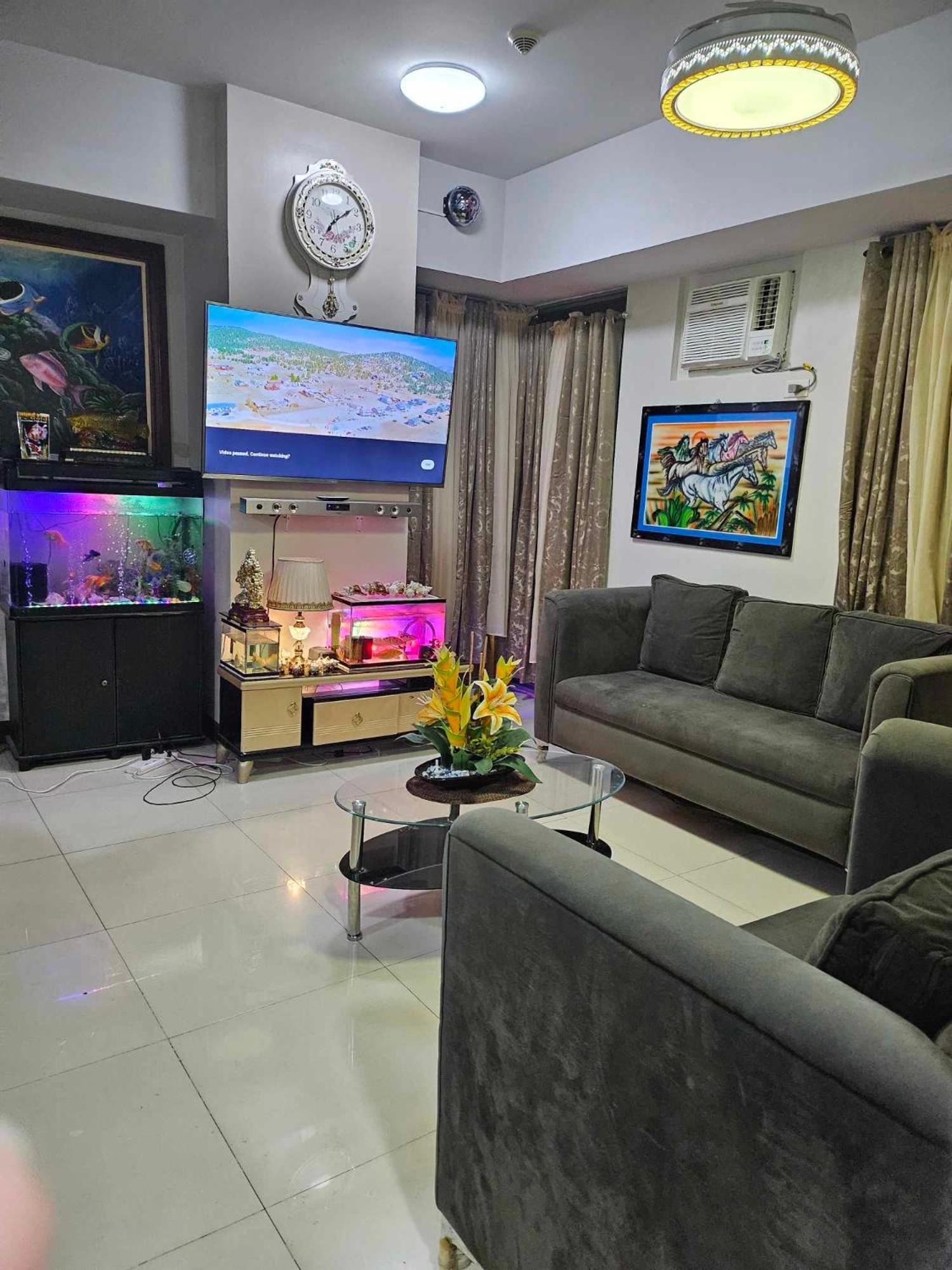 Cubao Manhattan Heights Unit 5A Tower C Кесон-Сіті Екстер'єр фото