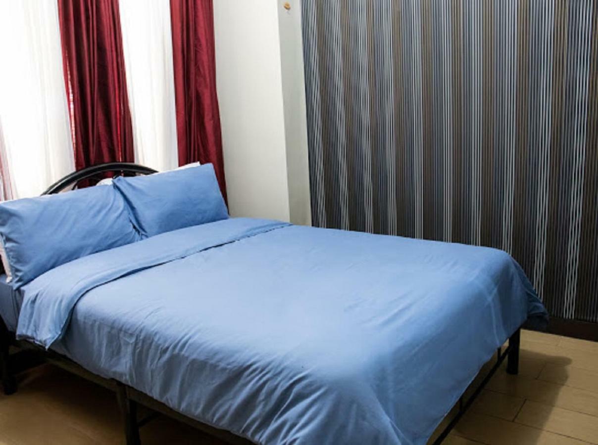Cubao Manhattan Heights Unit 5A Tower C Кесон-Сіті Екстер'єр фото